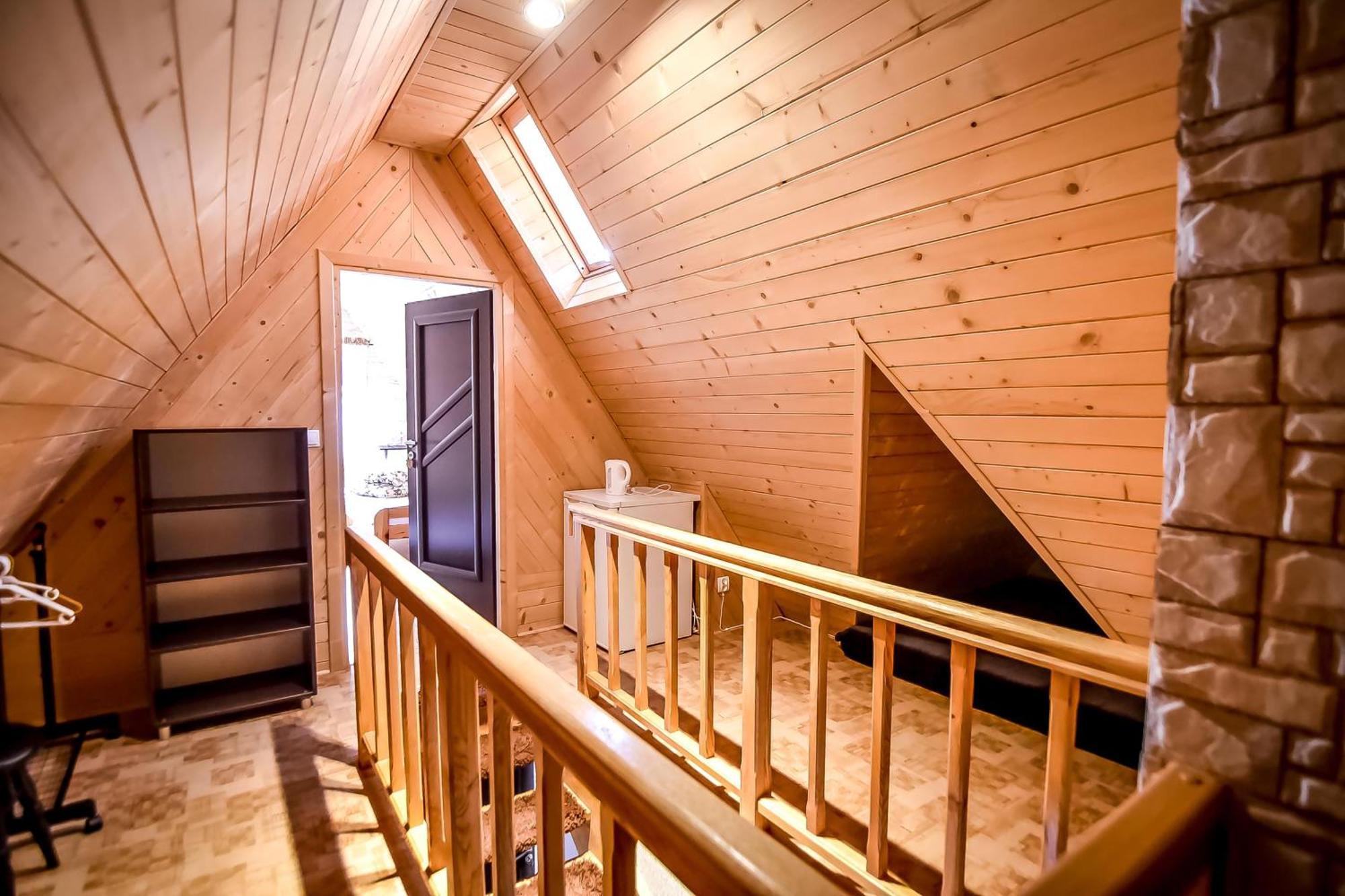 Ciukrowa Chatka Sauna & Jacuzzi ポロニン エクステリア 写真