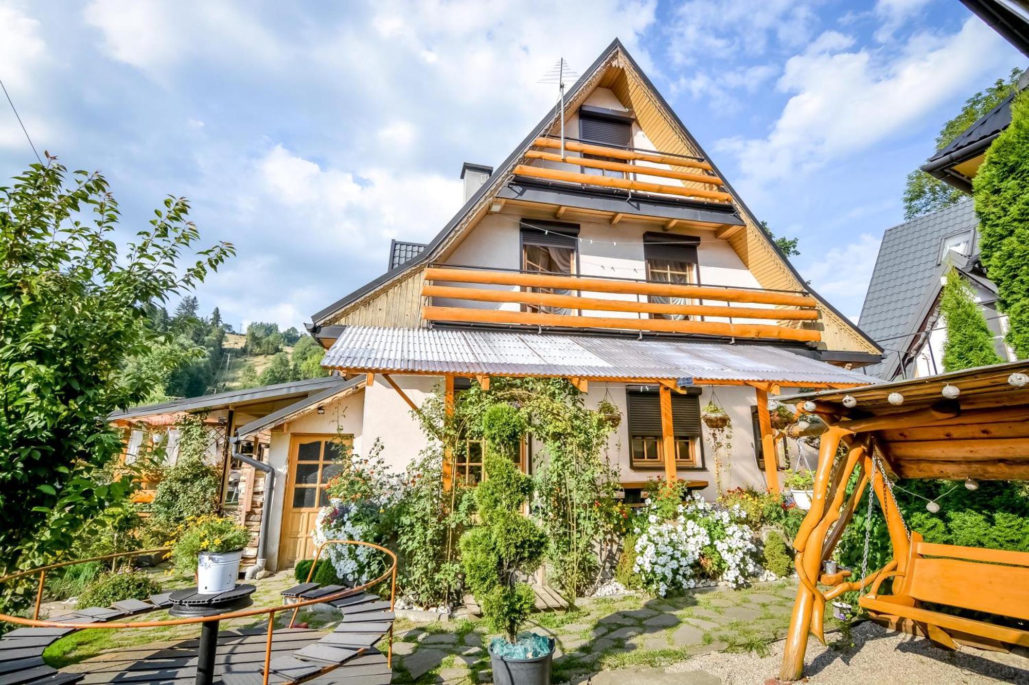 Ciukrowa Chatka Sauna & Jacuzzi ポロニン エクステリア 写真