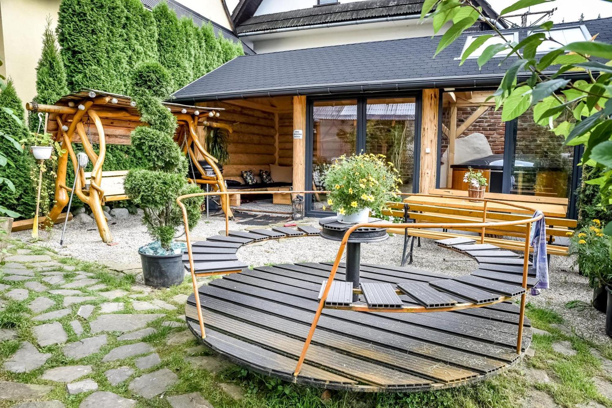 Ciukrowa Chatka Sauna & Jacuzzi ポロニン エクステリア 写真